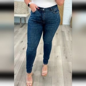 BNWT Judy Blue High Rise Skinny Jean